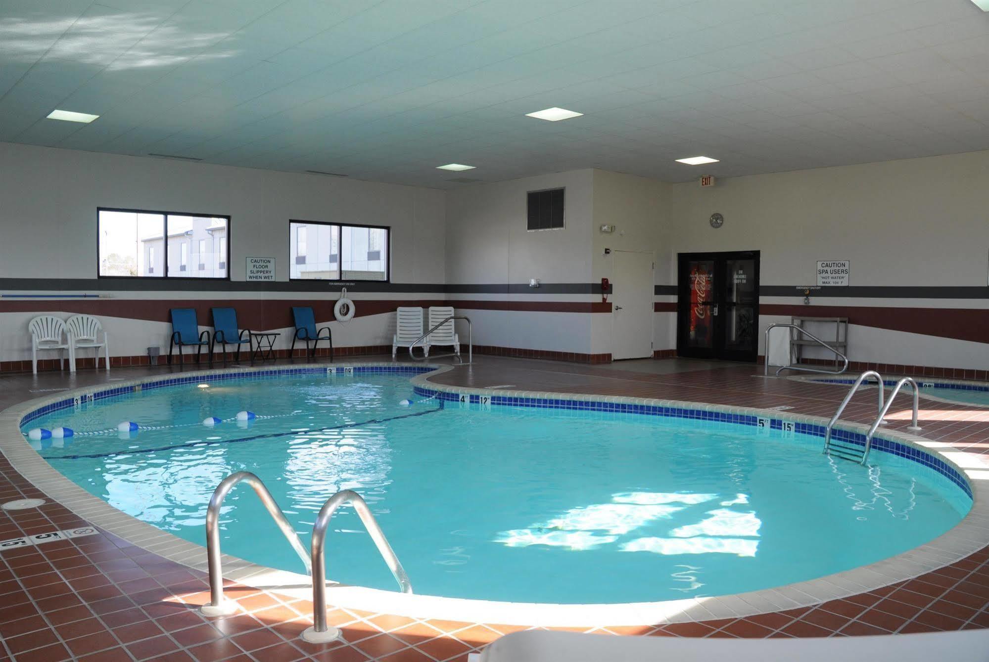 Baymont By Wyndham West Plains Hotell Exteriör bild